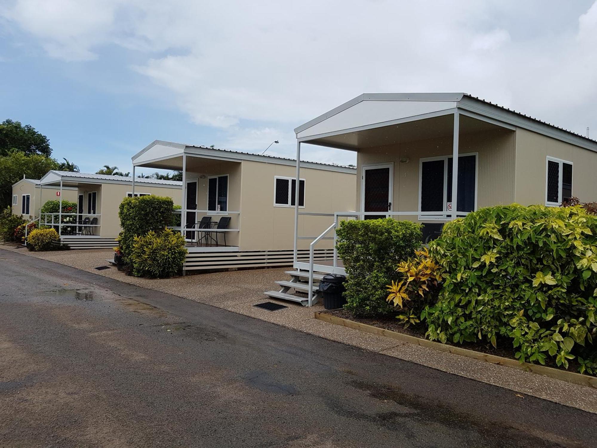 Hotel Coral Coast Tourist Park Townsville Exterior foto